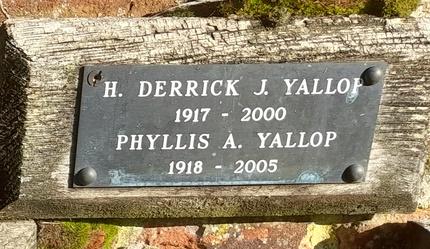 Derrick &amp; Phillis Yallop